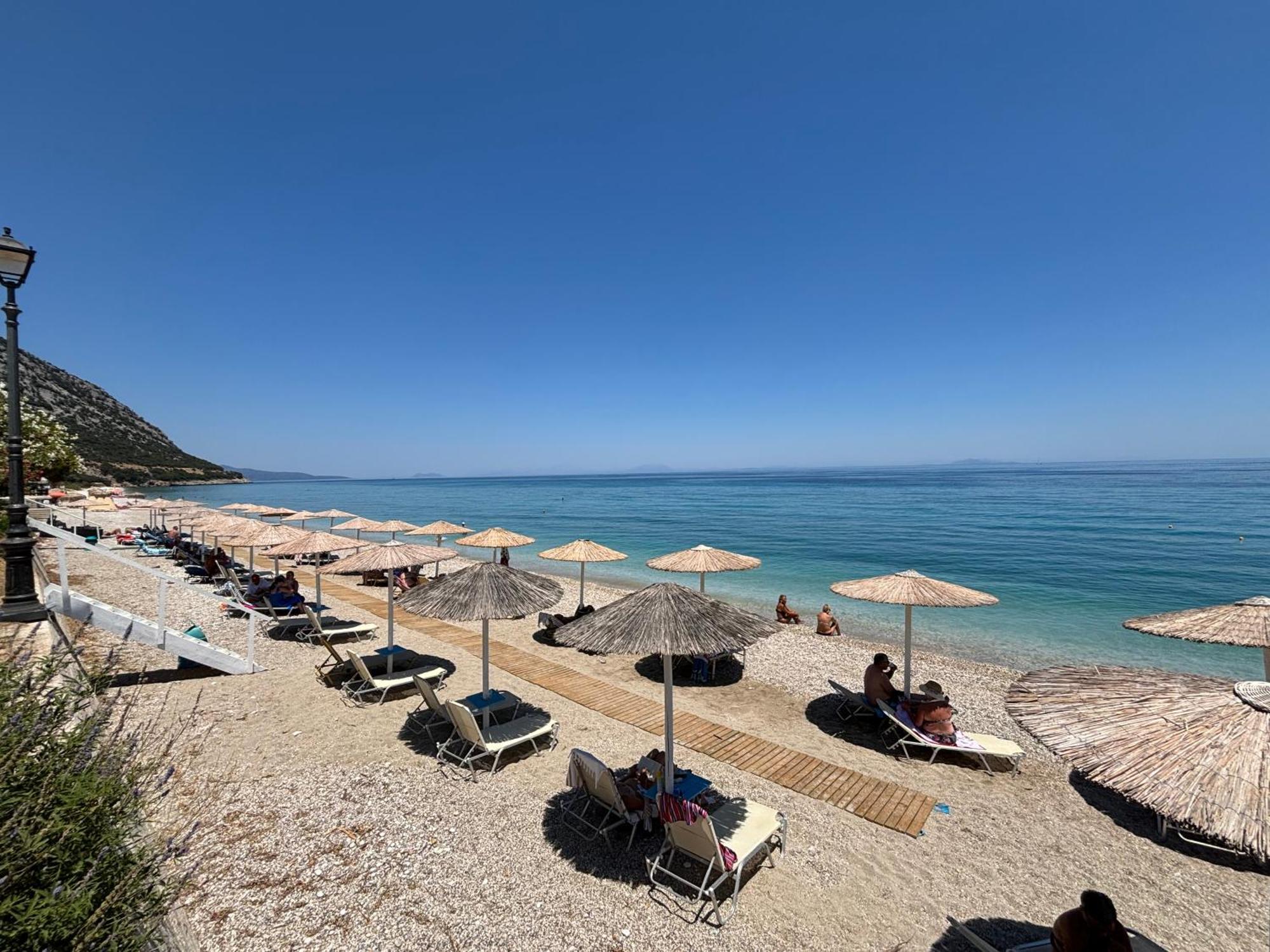Friderica House Hotell Poros  Eksteriør bilde