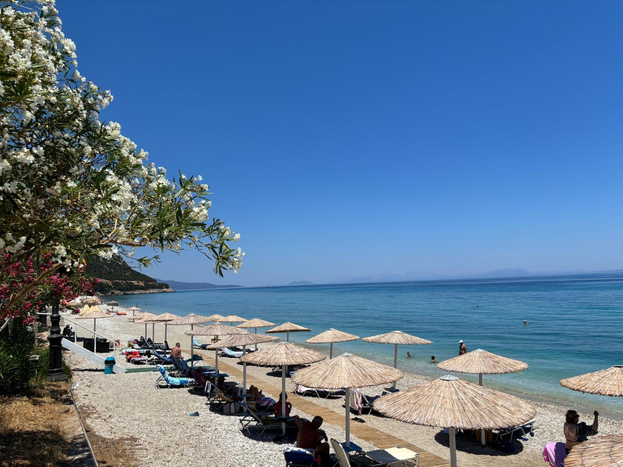 Friderica House Hotell Poros  Eksteriør bilde