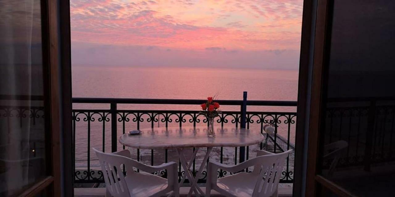 Friderica House Hotell Poros  Eksteriør bilde
